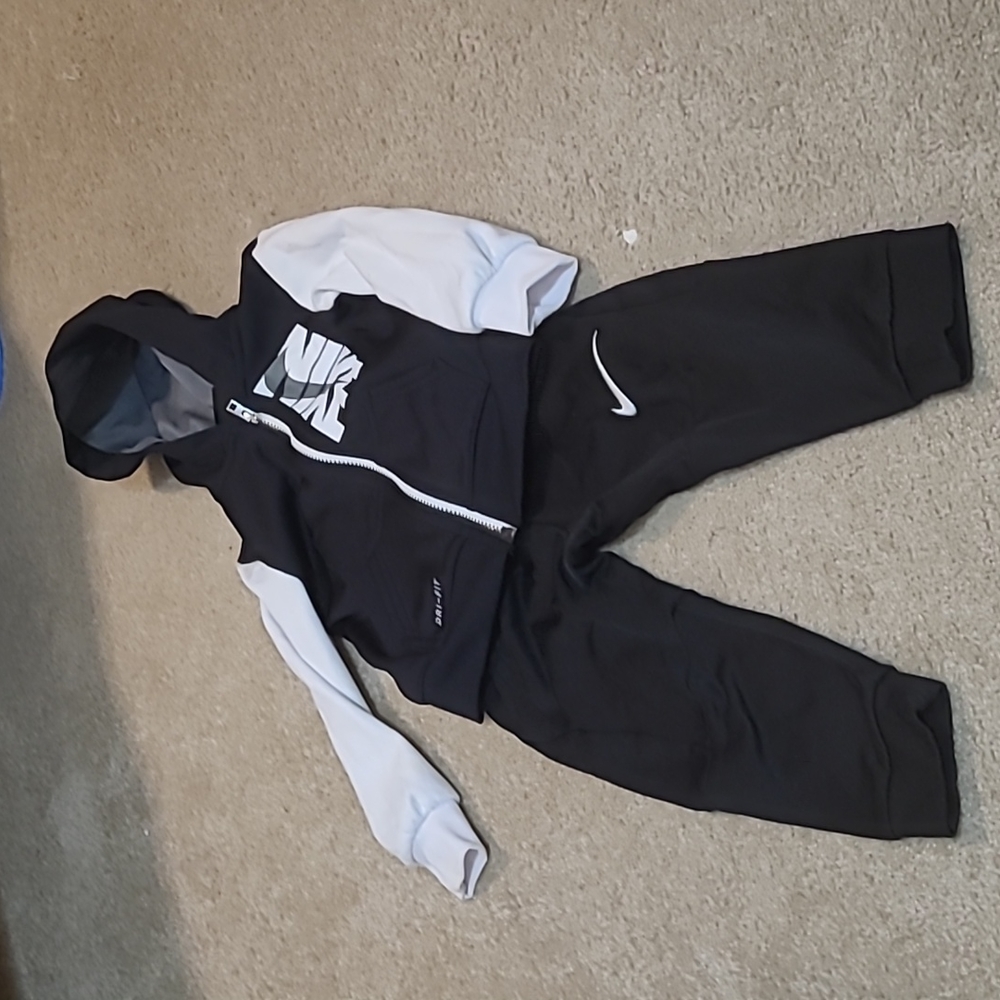 DRI fit Nike outfit